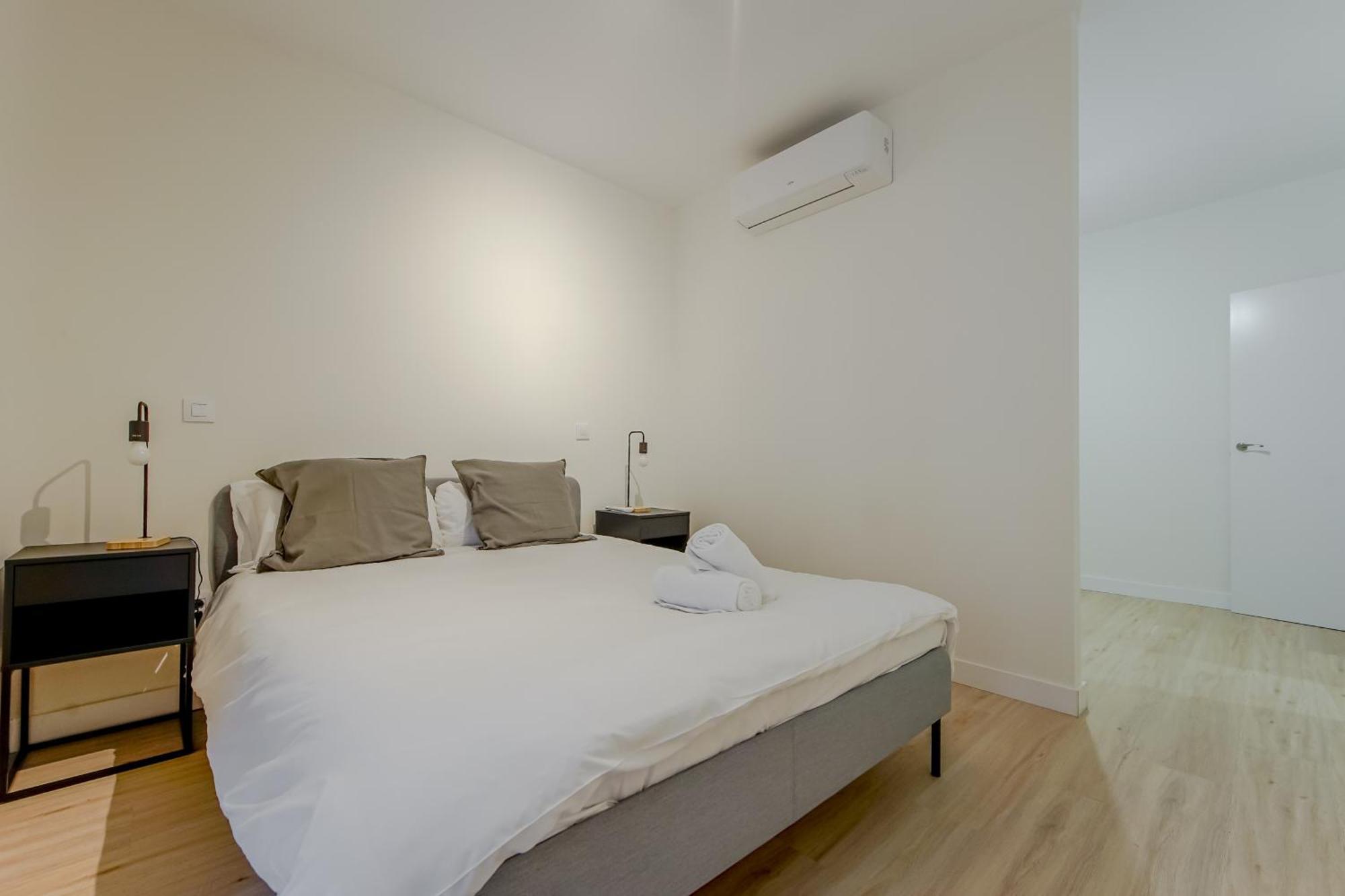 Modern Apt Para 6Pax En La Plaza De Tirso-Centro E1 Madrid Exteriér fotografie